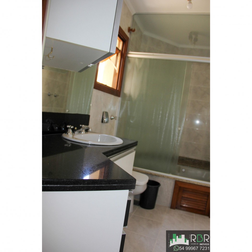 RBR Imóveis - Vende Cobertura Duplex no Pio X