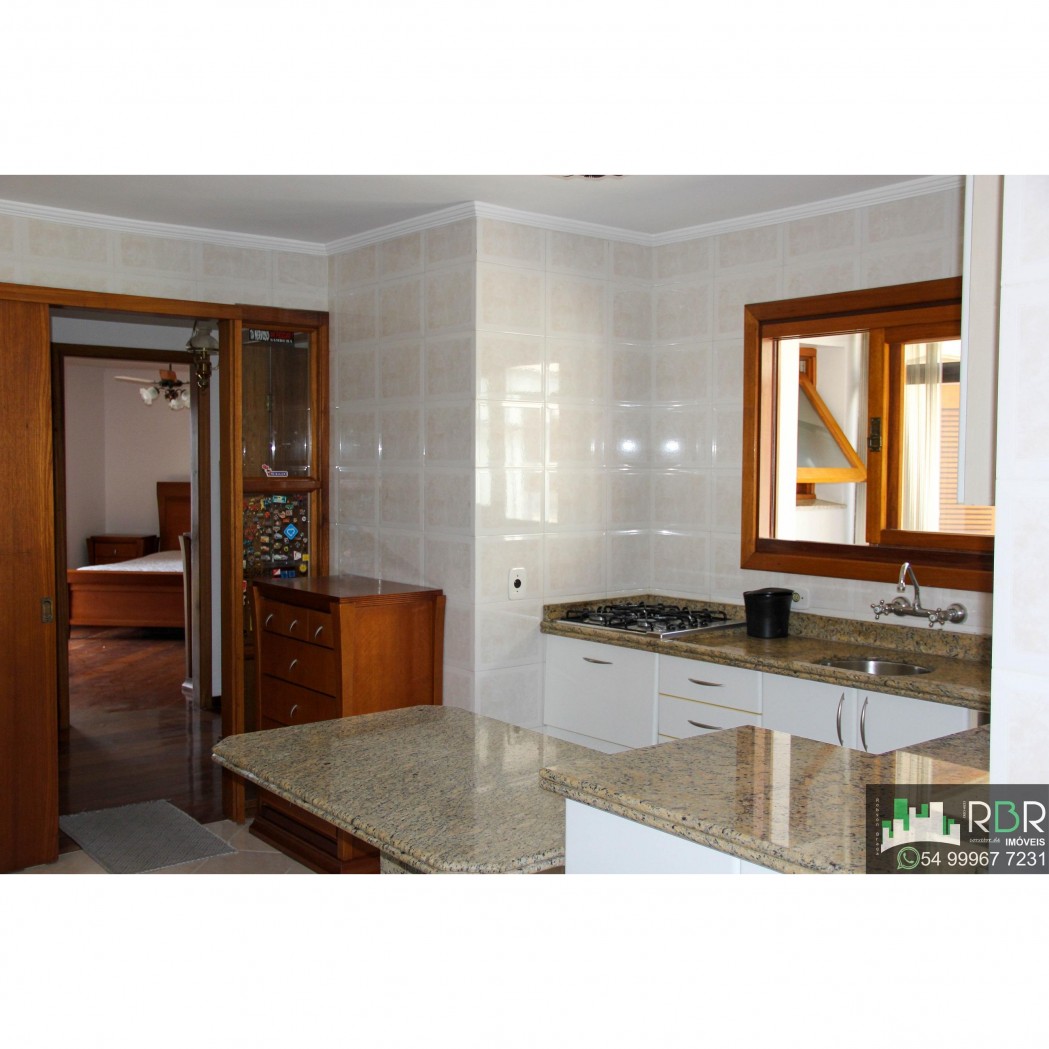 RBR Imóveis - Vende Cobertura Duplex no Pio X
