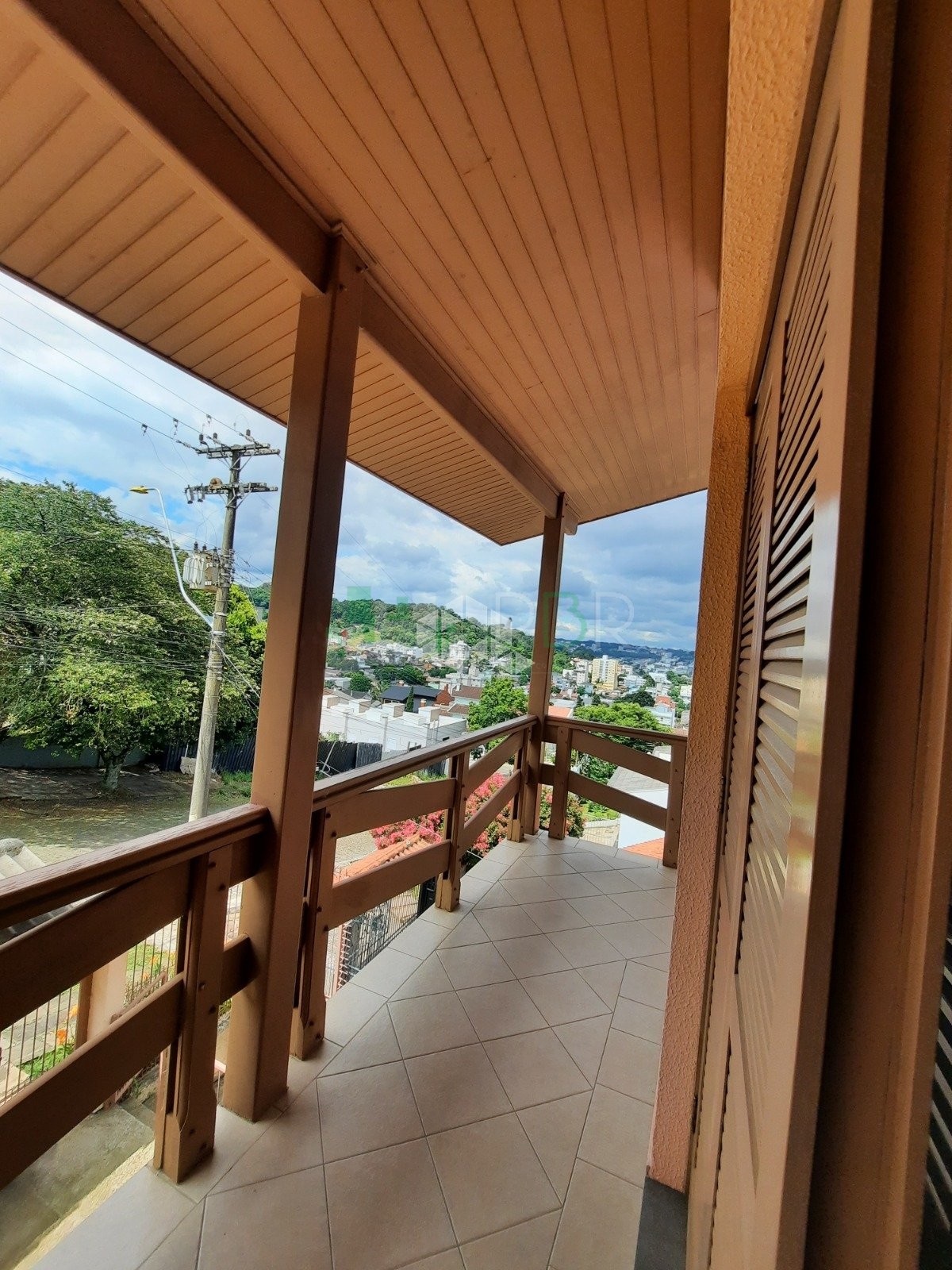 Casa 3 quartos para Venda no bairro Colina Sorriso em Caxias do Sul