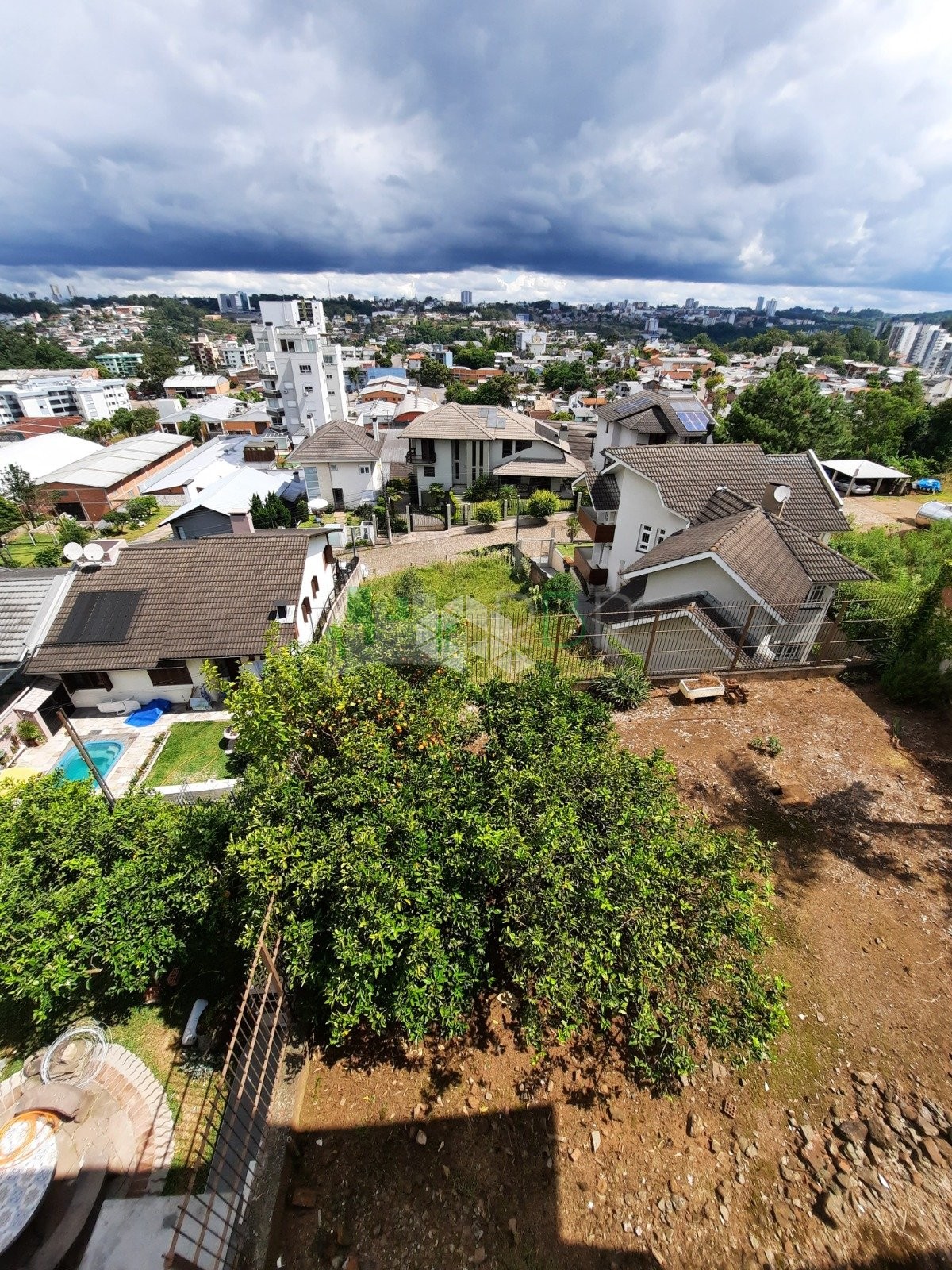 Casa 3 quartos para Venda no bairro Colina Sorriso em Caxias do Sul